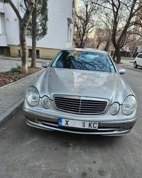 Mercedes-Benz E 220, снимка 1