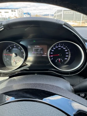 Kia Ceed 1.5t, снимка 9 - Автомобили и джипове - 53633155
