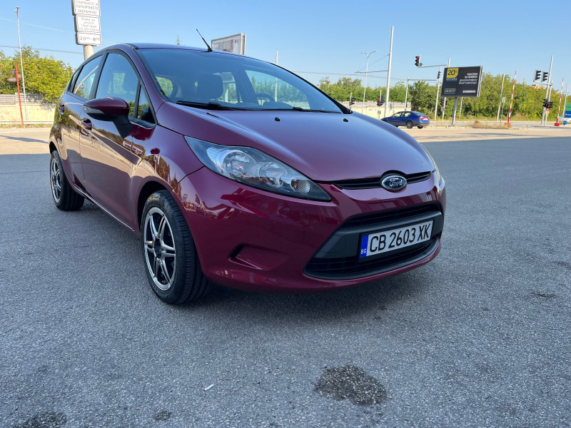 Ford Fiesta 1.4i, снимка 6 - Автомобили и джипове - 46272805