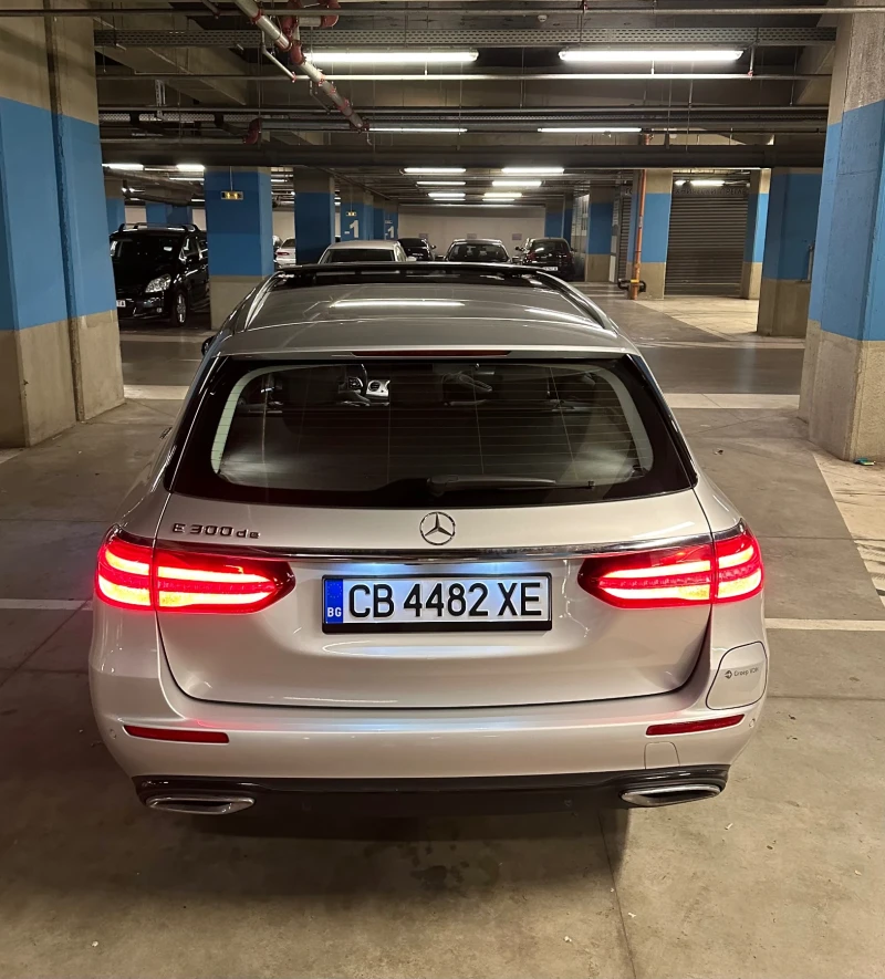 Mercedes-Benz E 300, снимка 4 - Автомобили и джипове - 47817498