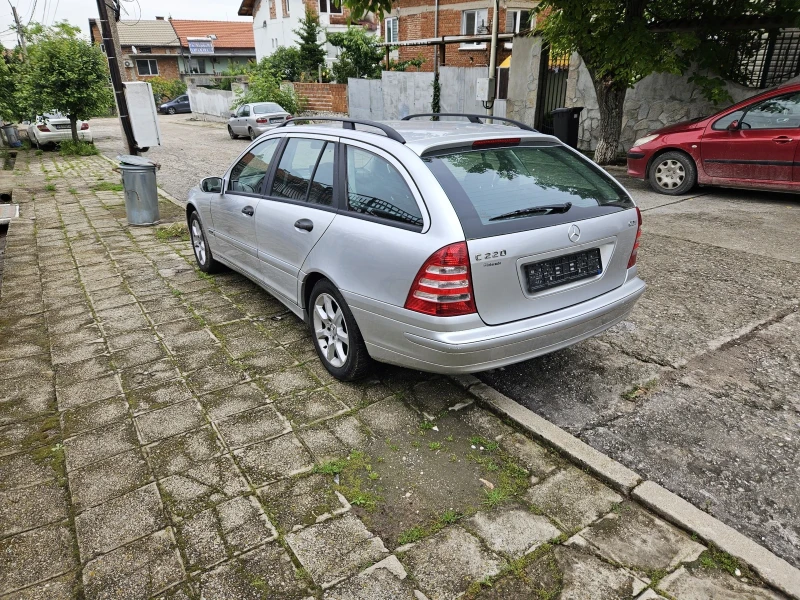 Mercedes-Benz C 220 Facelift  W203 , снимка 6 - Автомобили и джипове - 49192677