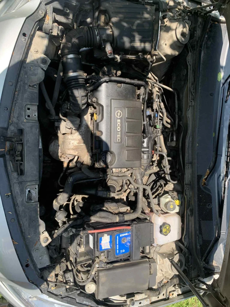 Opel Insignia, снимка 12 - Автомобили и джипове - 50732109