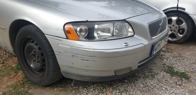 Volvo V70, снимка 4 - Автомобили и джипове - 52819815