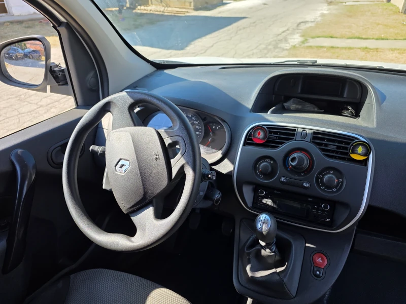 Renault Kangoo, снимка 5 - Автомобили и джипове - 52591433