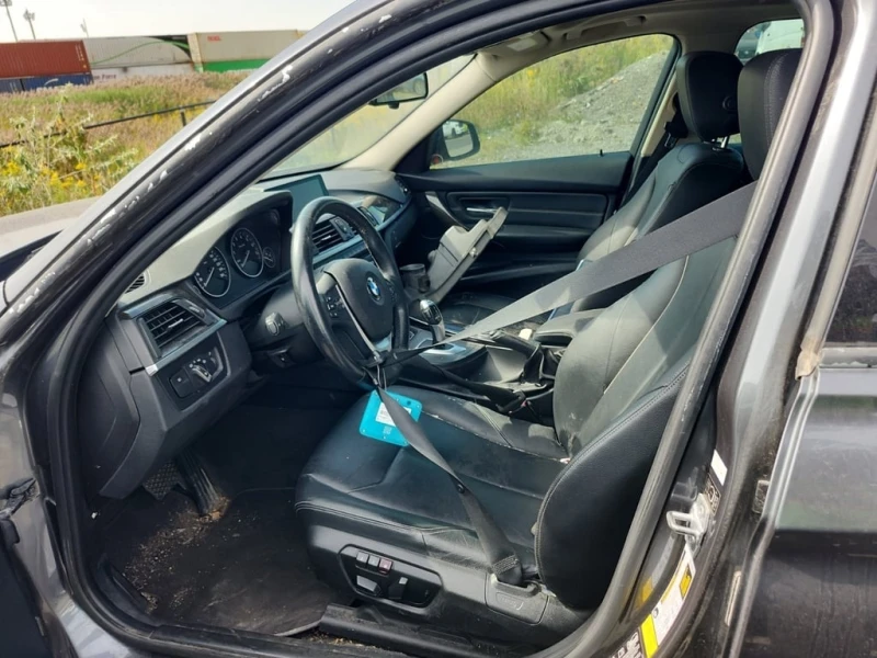 BMW 320 * 320I XDRIVE * CARFAX * ЦЕНА ДО БГ, снимка 4 - Автомобили и джипове - 53085381