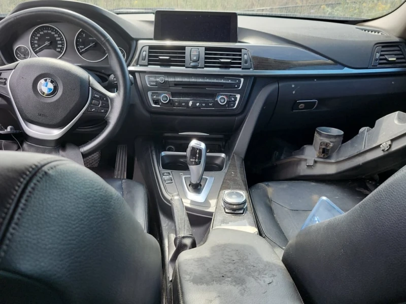 BMW 320 * 320I XDRIVE * CARFAX * ЦЕНА ДО БГ, снимка 9 - Автомобили и джипове - 53085381