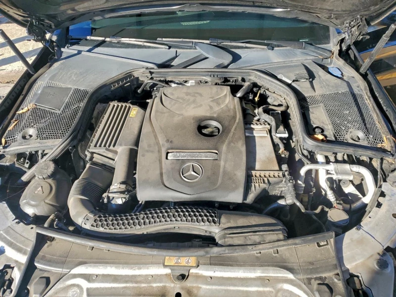 Mercedes-Benz C 300, снимка 11 - Автомобили и джипове - 53100475