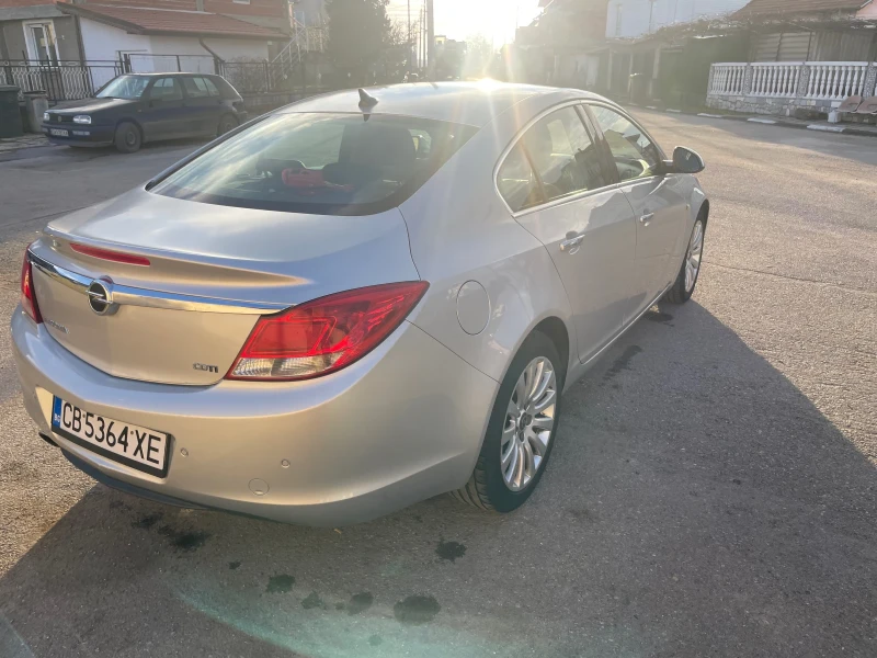 Opel Insignia 2.0 CDTI 160hp, снимка 3 - Автомобили и джипове - 53459850