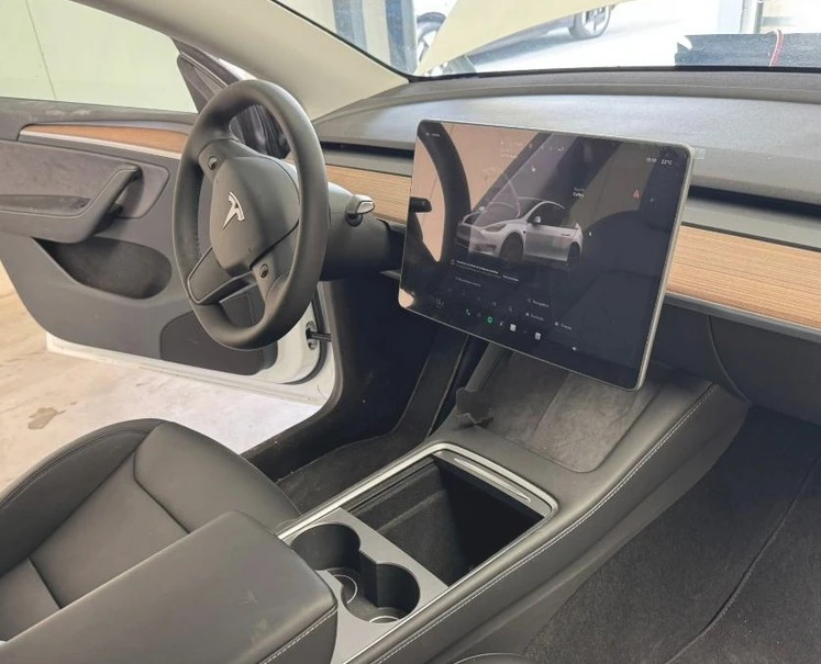 Tesla Model Y НОВА, Гаранция! - изображение 10