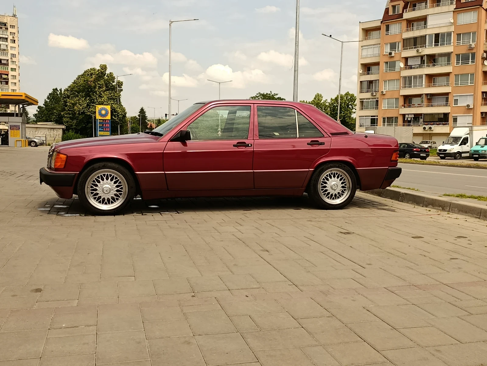 Mercedes-Benz 190, снимка 1