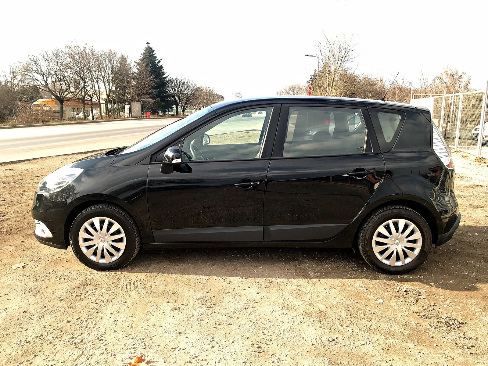 Renault Scenic 1.2tce, EURO5 J  - изображение 4