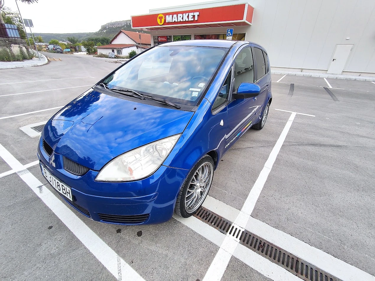 Mitsubishi Colt 1.3 - изображение 8