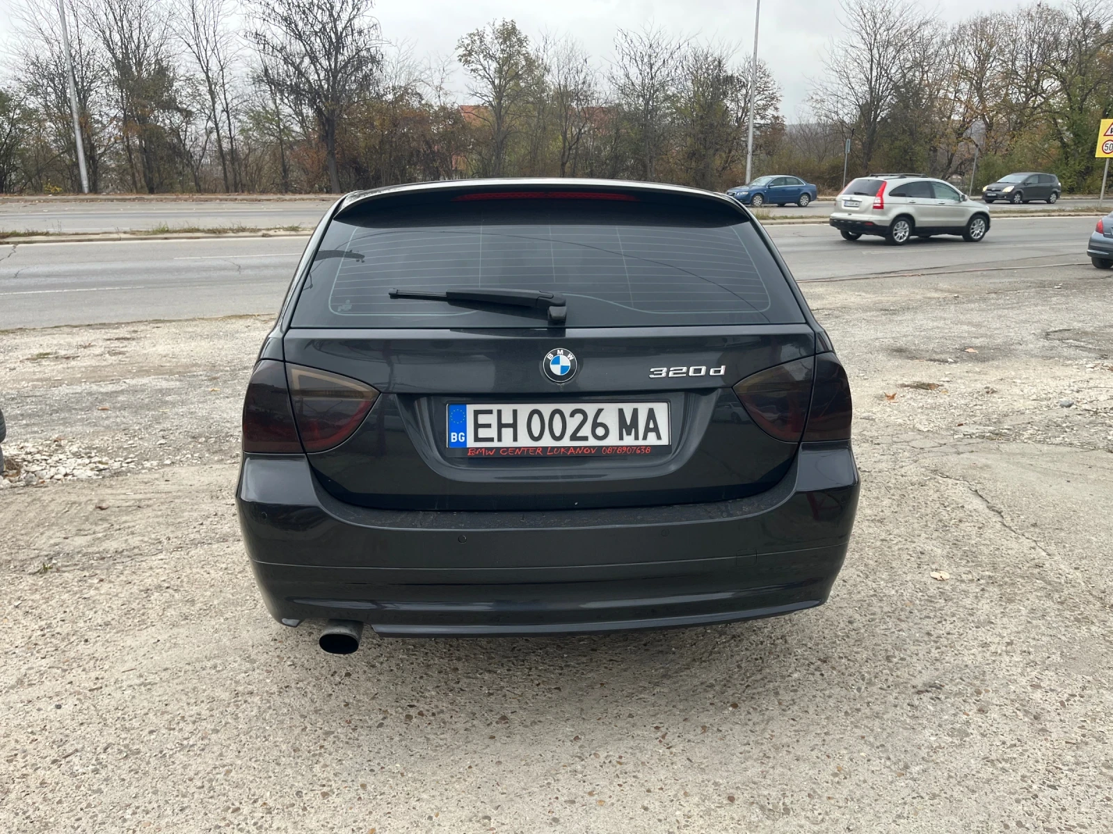 BMW 320  - изображение 6