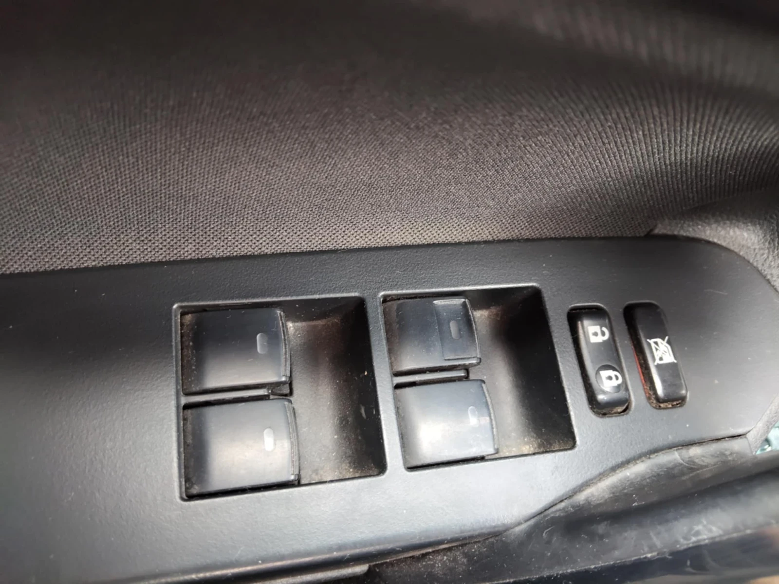 Toyota Auris 1.8 - изображение 7