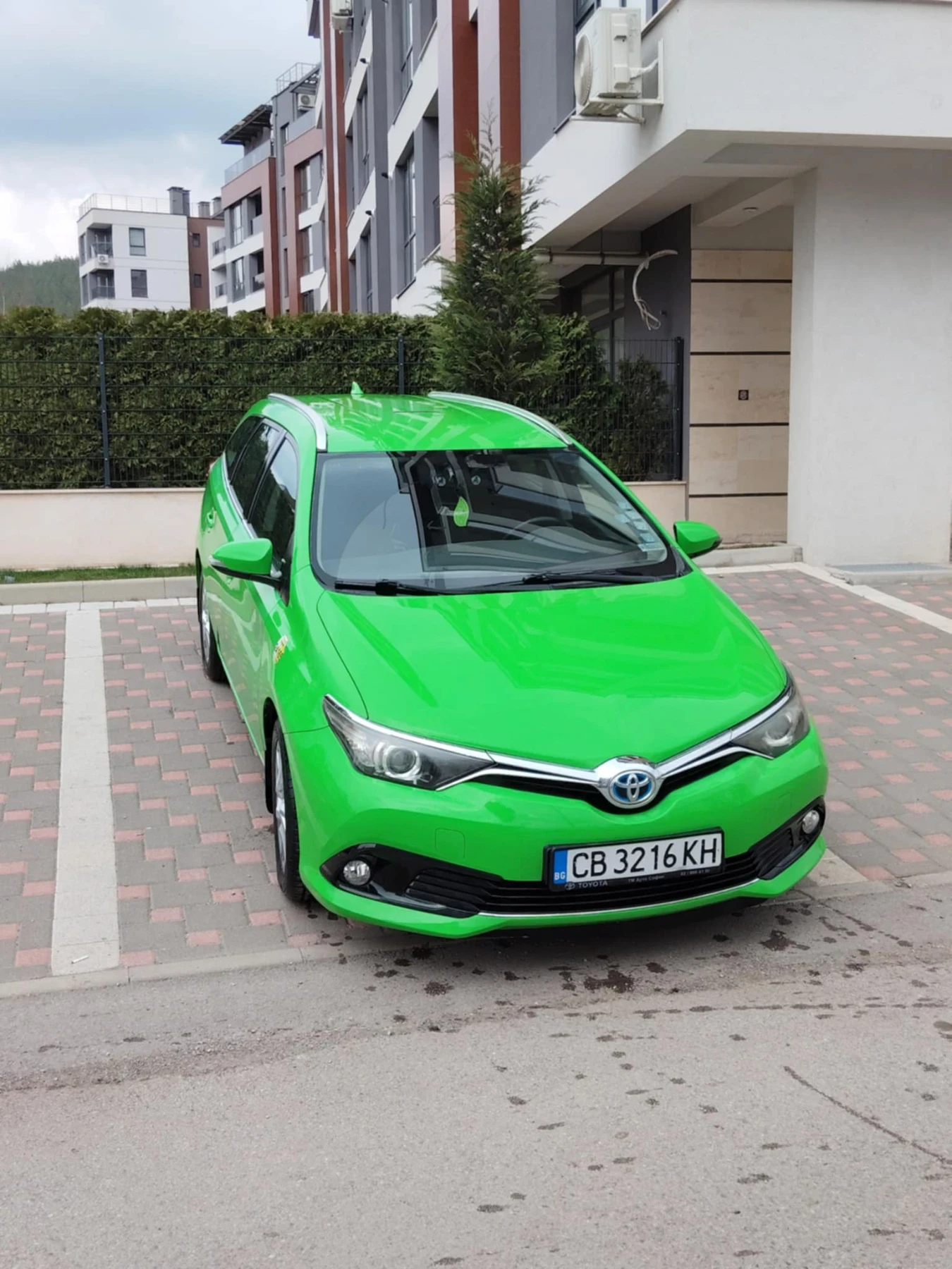 Toyota Auris 1.8 - изображение 5