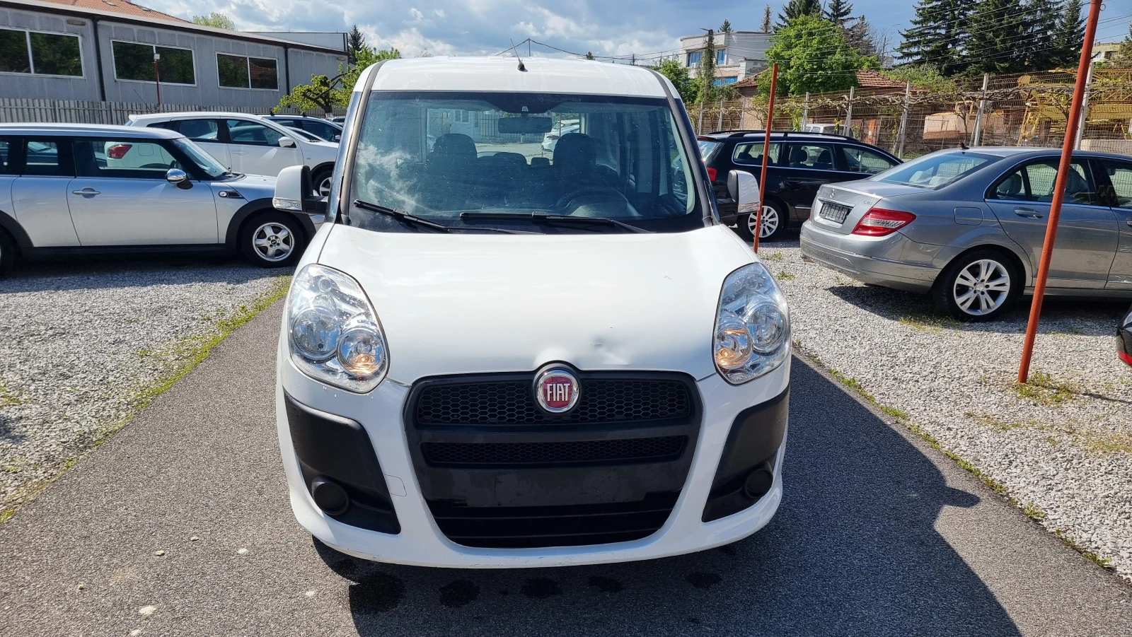 Fiat Doblo 1.4Tjet METAN Euro5B - изображение 2