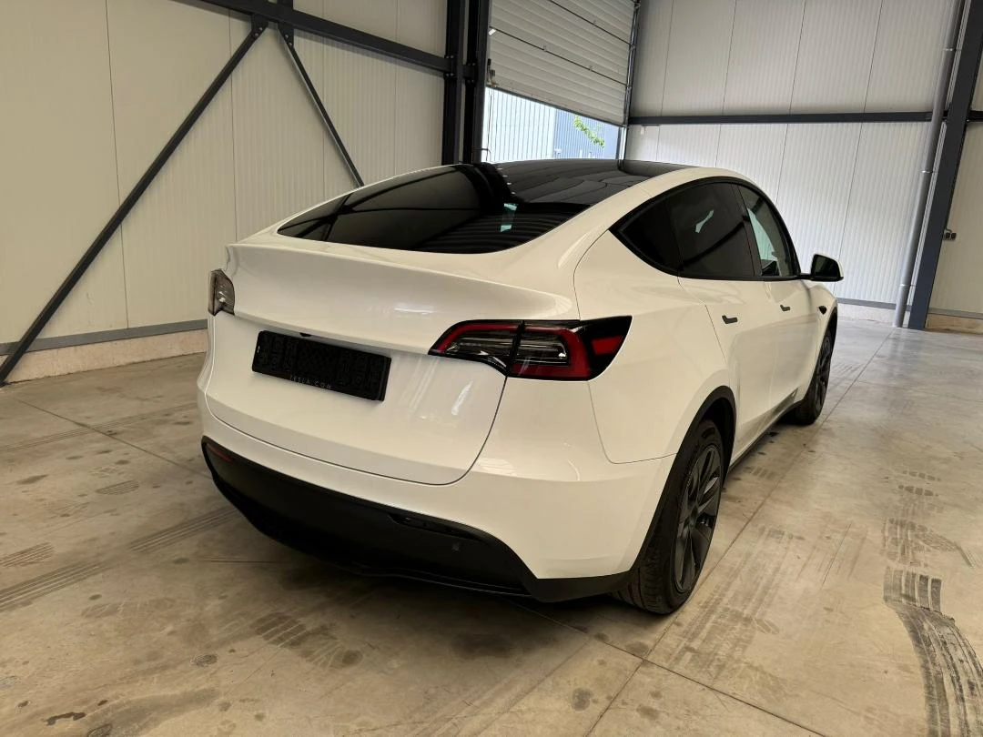 Tesla Model Y НОВА, Гаранция! - изображение 7