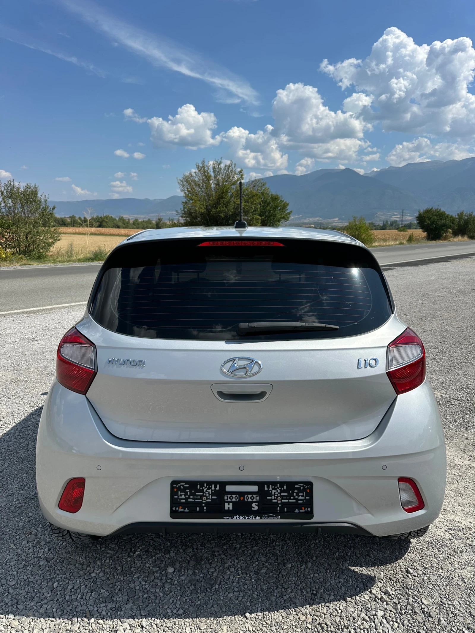 Hyundai I10 1.0i APPLE CARPLAY EURO 6 TUV COC SERVICE BOOK - изображение 7