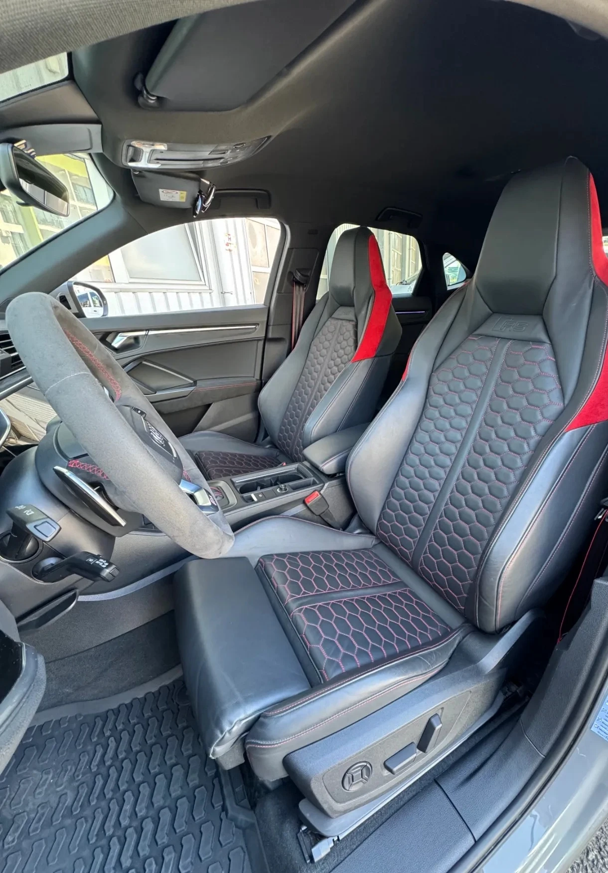 Audi RSQ3 Sportback Quattro - изображение 6