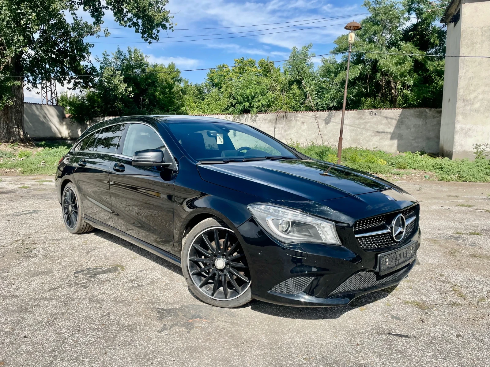 Mercedes-Benz CLA 220 Кожа 177кс bi-xenon, снимка 2 - Автомобили и джипове - 55195151