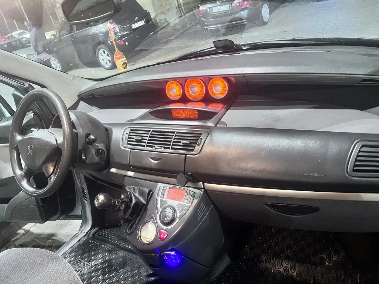 Peugeot 807 2.0 DIZEL BARTER, снимка 11 - Автомобили и джипове - 53809317