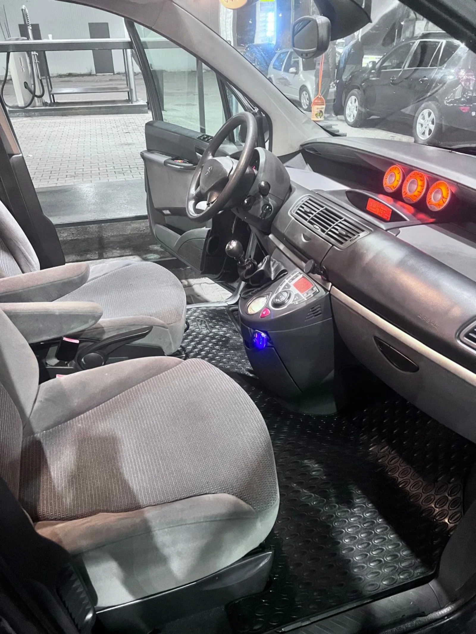 Peugeot 807 2.0 DIZEL BARTER, снимка 10 - Автомобили и джипове - 53809317