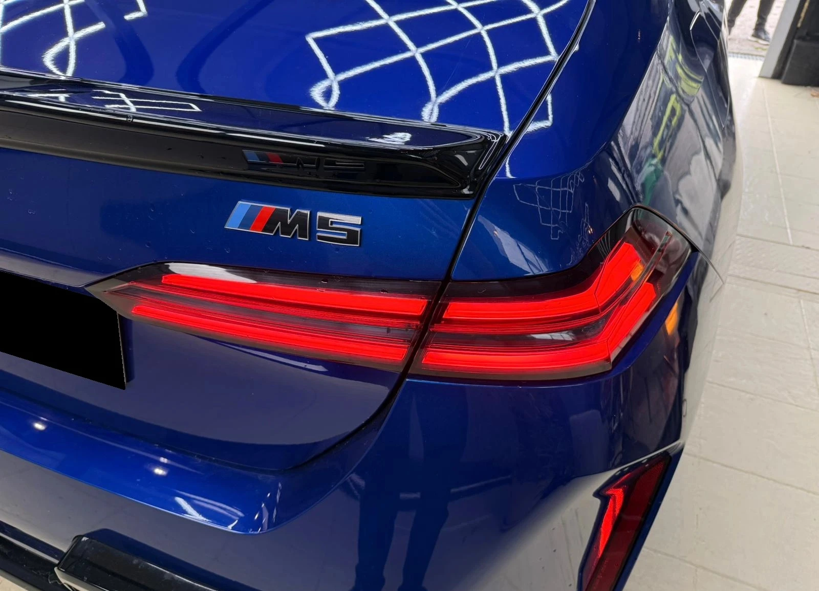 BMW M5 4.4 Twin Turbo Hybrid, снимка 5 - Автомобили и джипове - 53898891