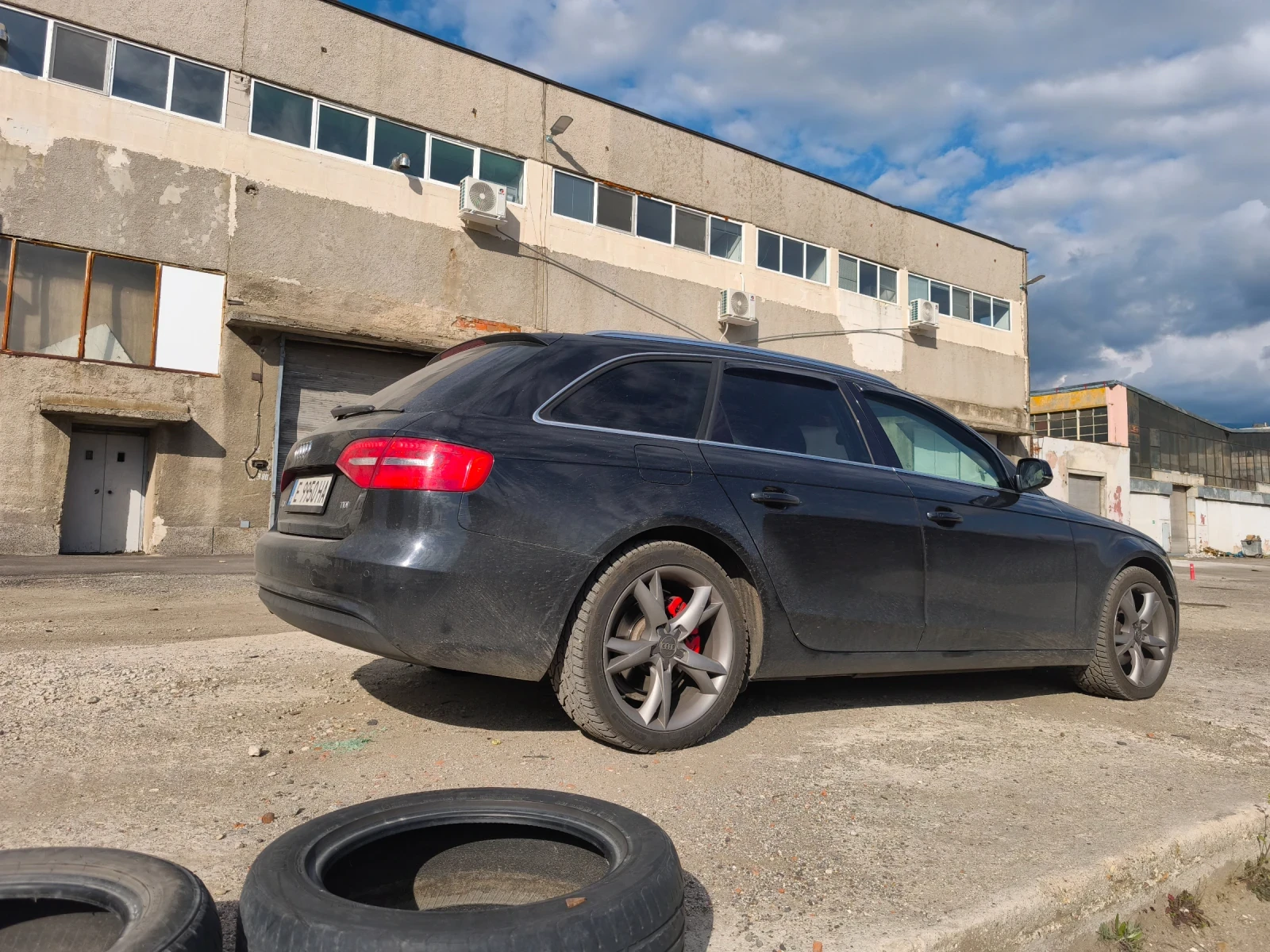 Audi A4 2.0 tdi, снимка 8 - Автомобили и джипове - 54010340