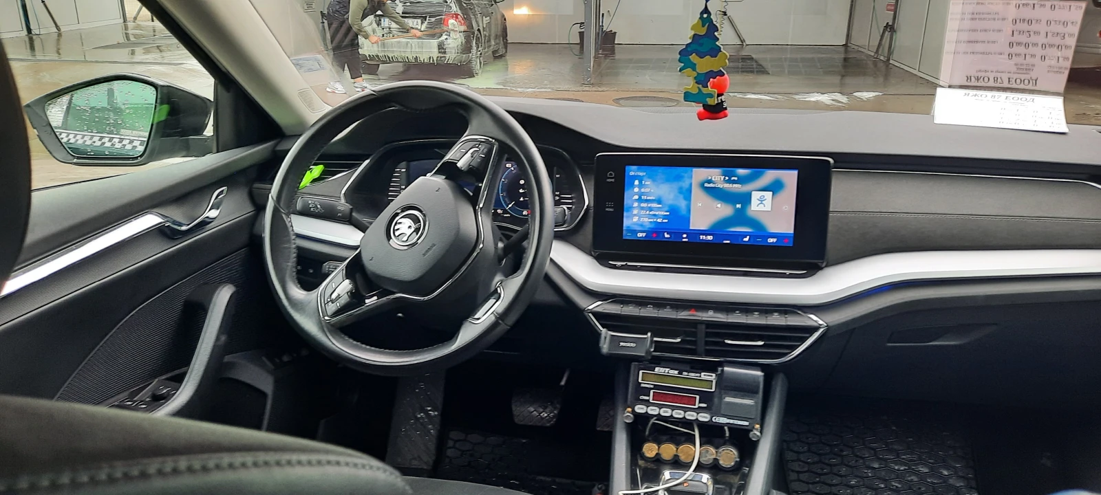 Skoda Octavia, снимка 9 - Автомобили и джипове - 54038488