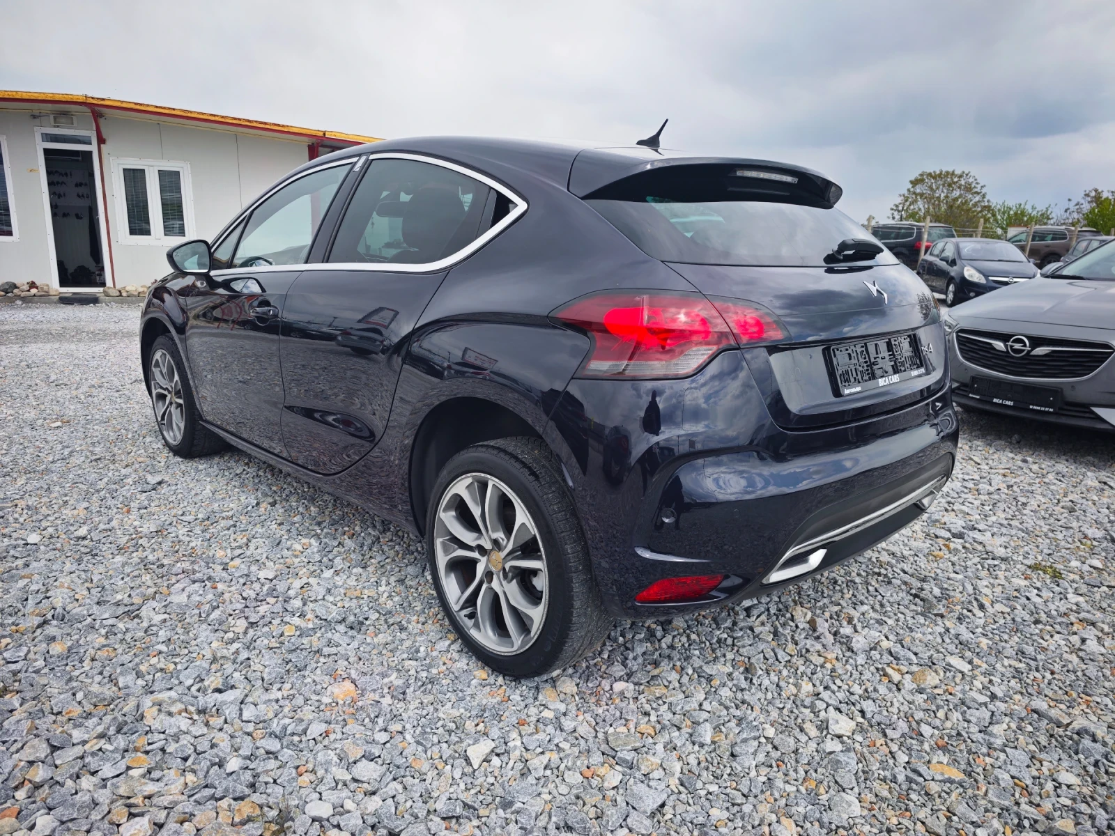 Citroen DS4 1.6e-hdi , снимка 6 - Автомобили и джипове - 54395354