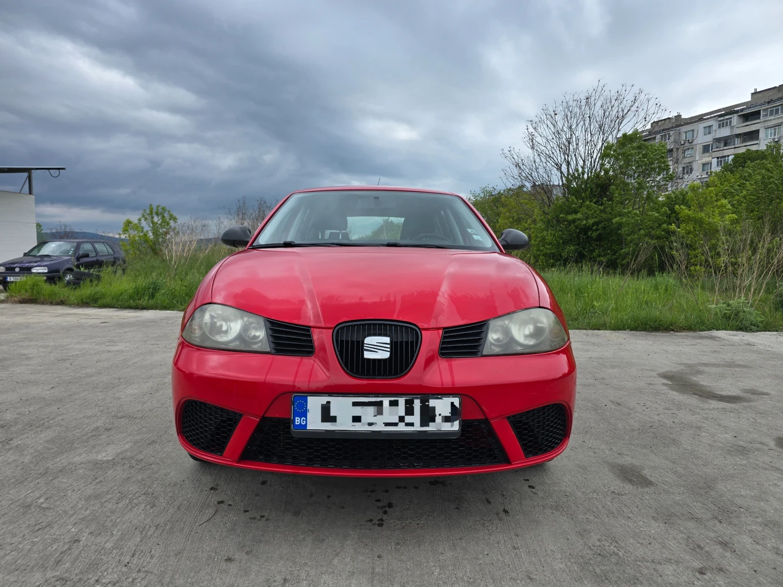 Seat Ibiza 1.4, снимка 2 - Автомобили и джипове - 54396987