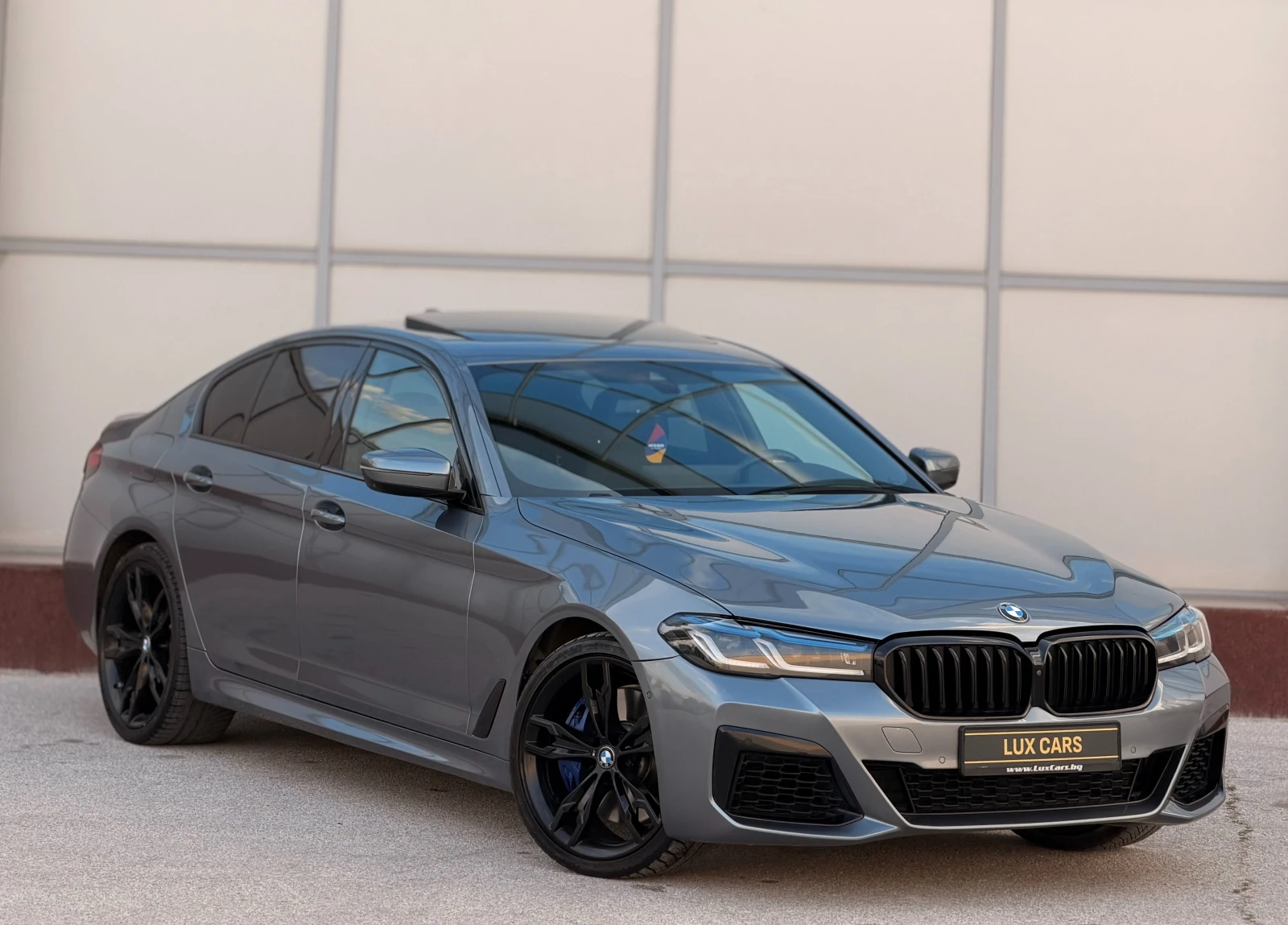 BMW 540 - M-pack - X-drive - Laser - Keyless - Head-up -