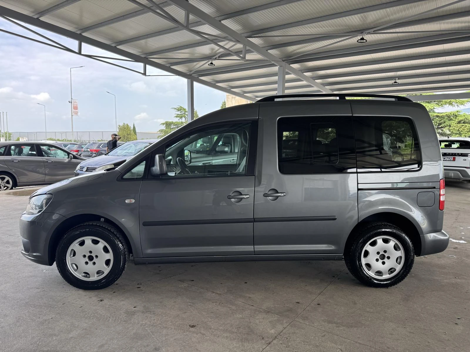 VW Caddy 2.0* 109ps* МЕТАН* ECO FUEL, снимка 2 - Автомобили и джипове - 54788294
