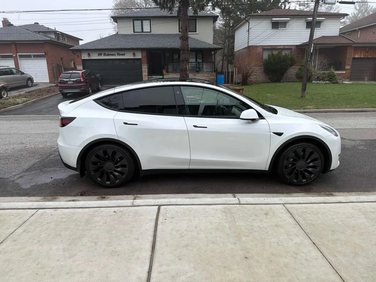 Tesla Model Y Standard Range | CARFAX | БЕЗ ПЪРВОНАЧАЛНА ВНОСК, снимка 3 - Автомобили и джипове - 54919559