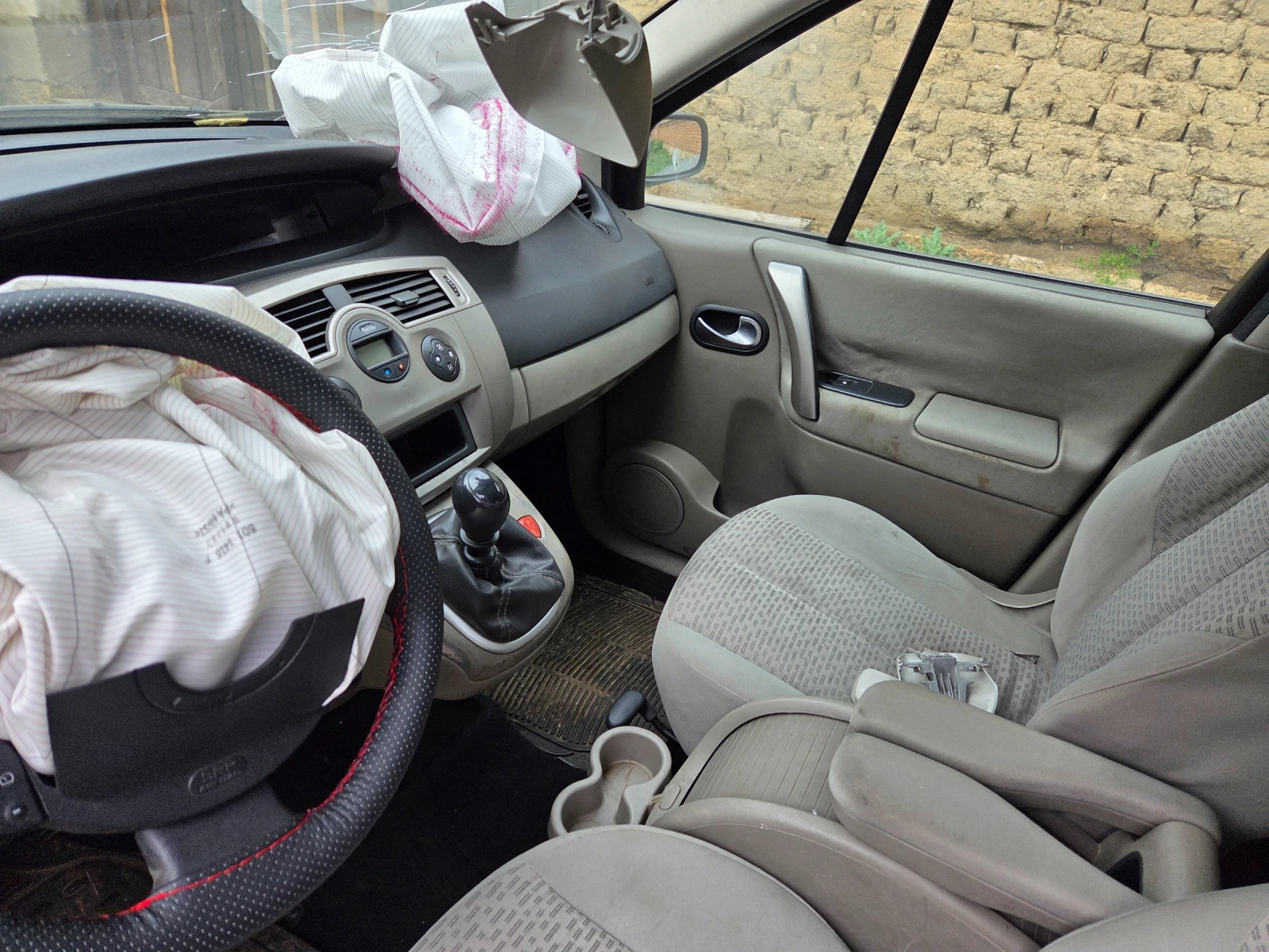 Renault Scenic 2, снимка 4 - Автомобили и джипове - 55183011