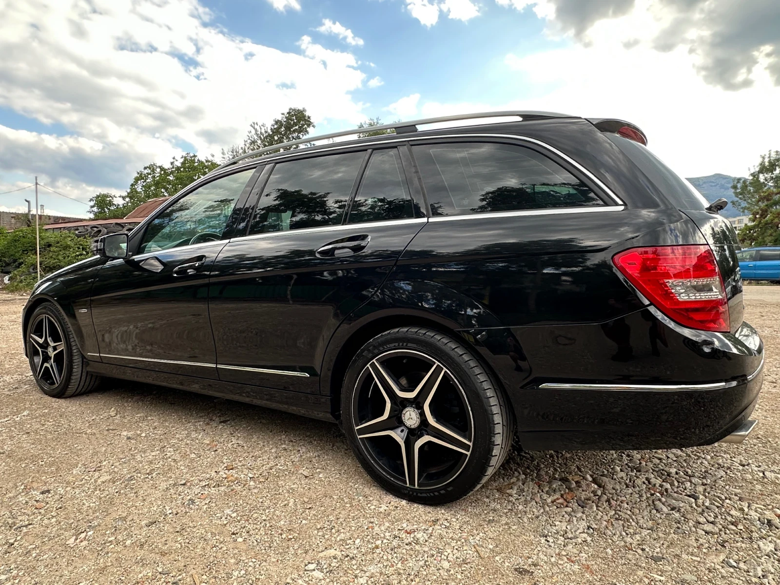 Mercedes-Benz C 350, снимка 6 - Автомобили и джипове - 55419019