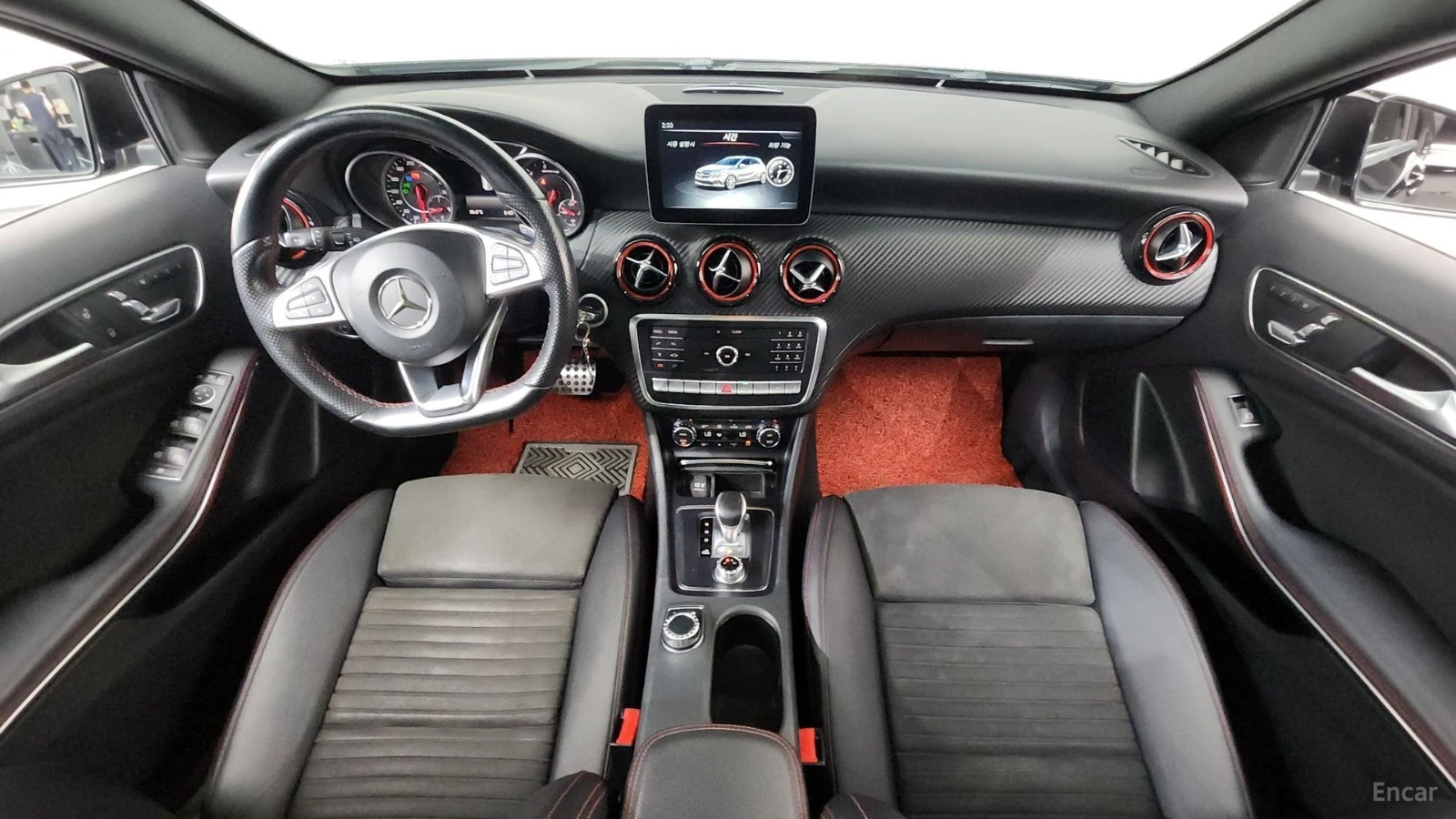 Mercedes-Benz A45 AMG 4MATIC* КОЖА* ПОДГРЕВ* ШИБИДАХ, снимка 7 - Автомобили и джипове - 55449693