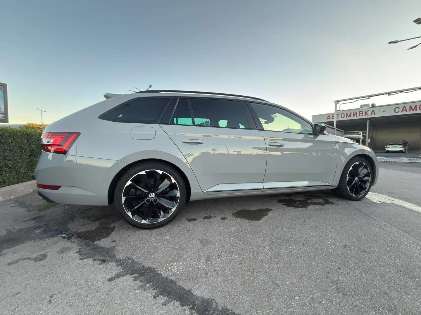 Skoda Superb Sportline, снимка 3 - Автомобили и джипове - 55558027