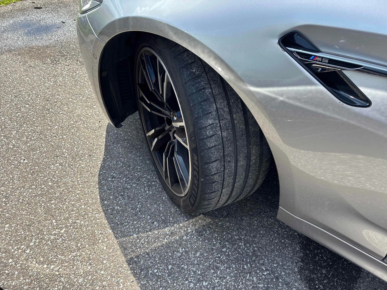 BMW M5 * ОТ ПРЕДСТАВИТЕЛСТВО НА БМВ * ОПЦИЯ ЗА ФИНАНСИРАН, снимка 6 - Автомобили и джипове - 55962464