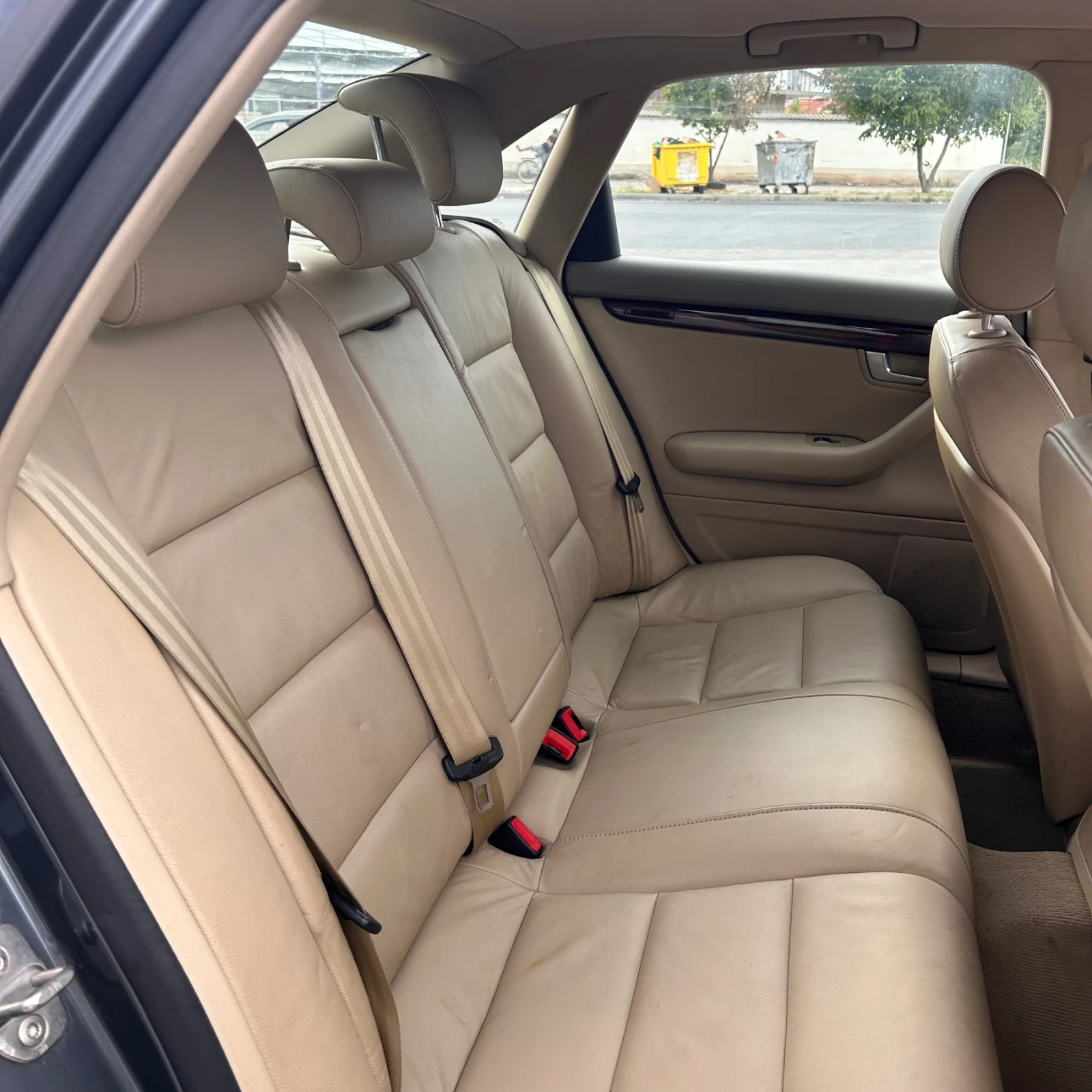 Audi A4 3.2Fsi 4x4, снимка 13 - Автомобили и джипове - 55974647