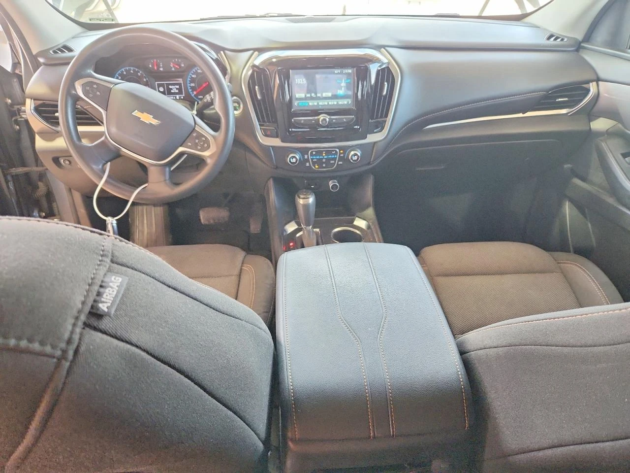 Chevrolet Traverse 3.6l Ls, снимка 8 - Автомобили и джипове - 56075792