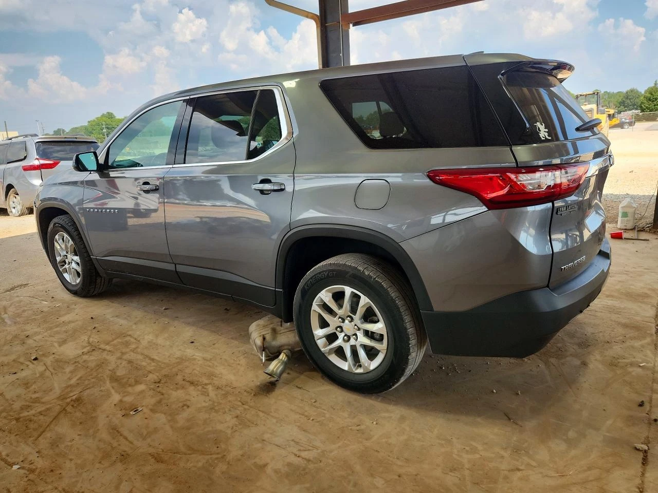Chevrolet Traverse 3.6l Ls, снимка 2 - Автомобили и джипове - 56075792