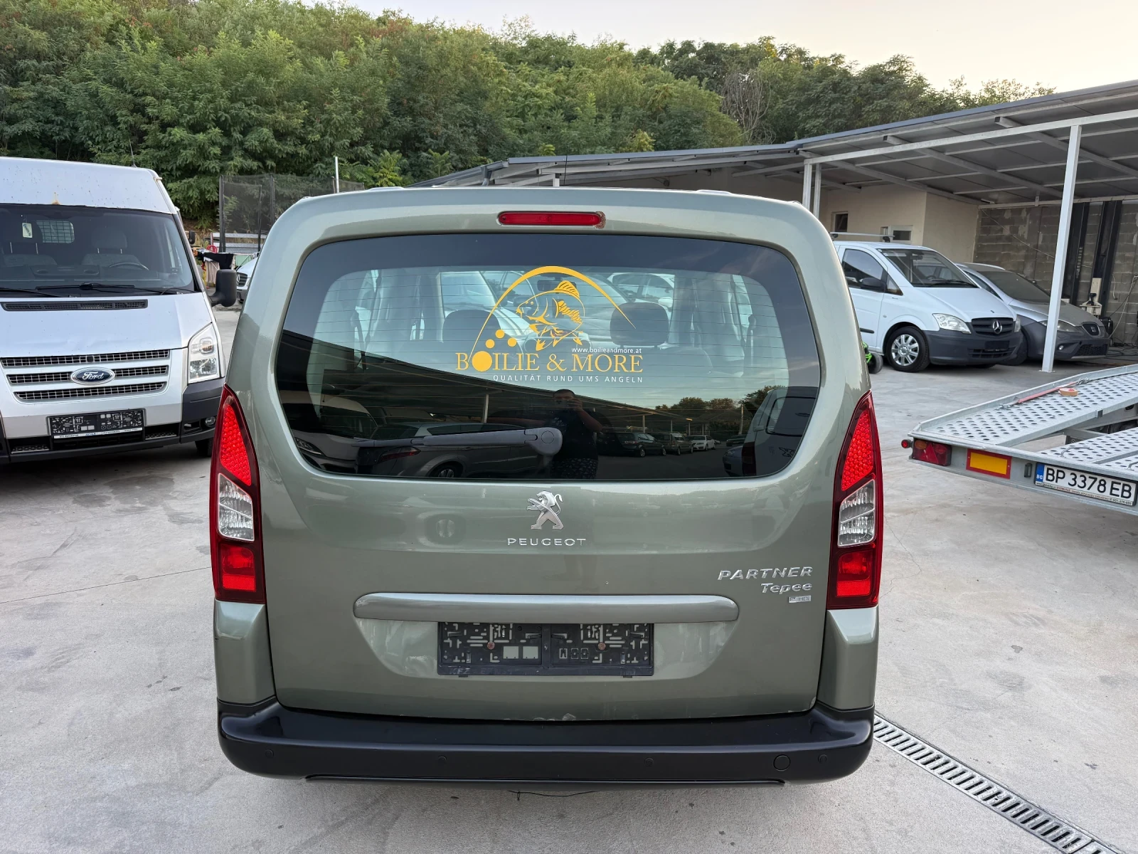 Peugeot Partner Tepee 1.6HDI ЛИЗИНГ, снимка 6 - Автомобили и джипове - 56188921
