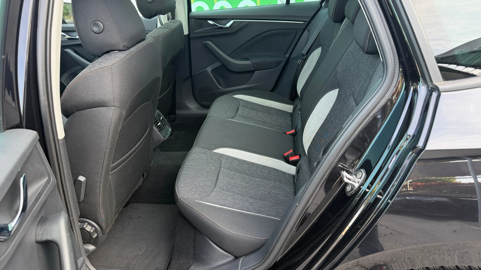 Skoda Scala Sportline 1.0 TSI Automatic, снимка 7 - Автомобили и джипове - 56327575