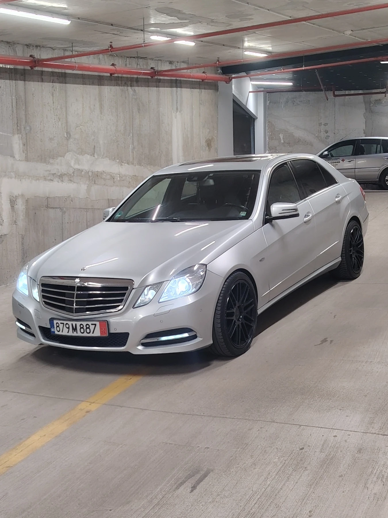 Mercedes-Benz E 350, снимка 3 - Автомобили и джипове - 56655297