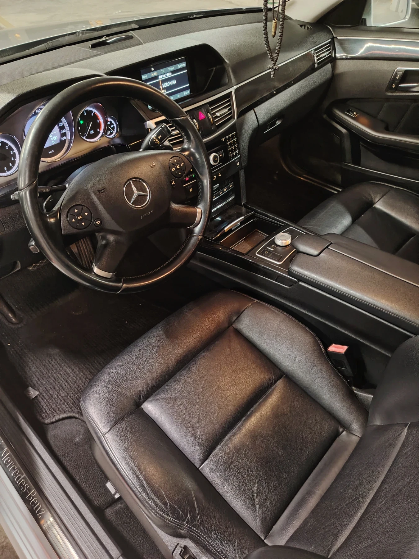 Mercedes-Benz E 350, снимка 6 - Автомобили и джипове - 56655297