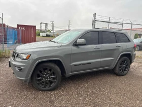 Jeep Grand cherokee Altitude | CARFAX | БЕЗ ИНЦИДЕНТИ | ДВА КЛЮЧА, снимка 3