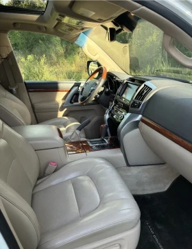 Toyota Land cruiser 5.7LPG, снимка 16