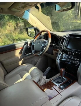 Toyota Land cruiser 5.7LPG, снимка 12