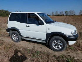  Nissan Terrano